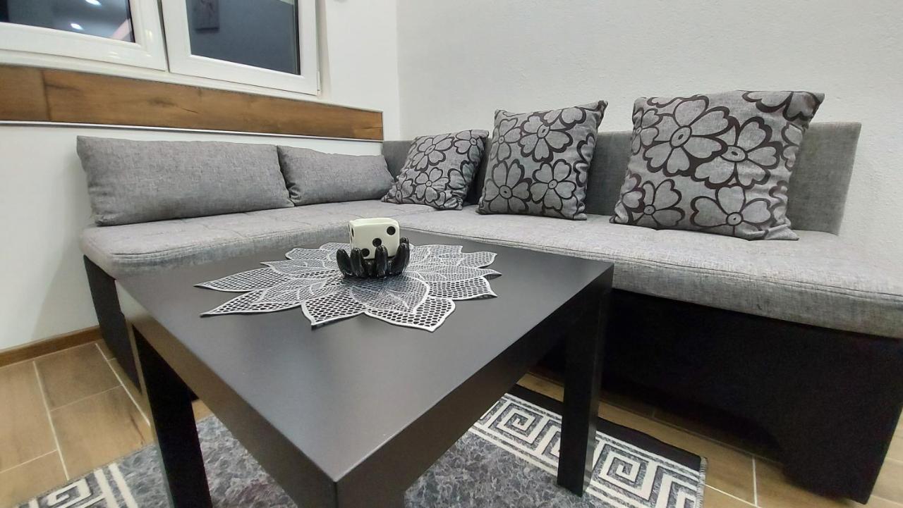 Apartmani Lukic Valjevo Exterior foto